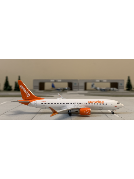 AEROCLASSICS 1:400 SUNWING BOEING 737 MAX 8