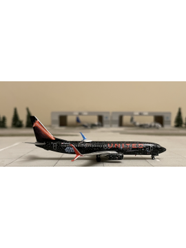 NG MODEL 1:400 UNITED BOEING 737-800 “STAR WARS”