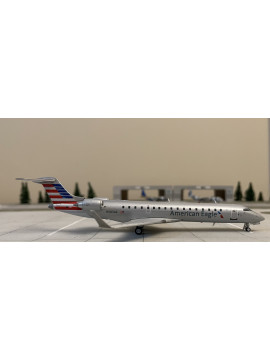 GEMINI JETS 1:200 AMERICAN EAGLE CRJ700
