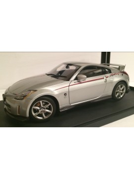 AUTOART 1:18 NISSAN FAIRLADY Z NISMO S-TUNE VERSION 2002